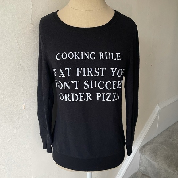 Wildfox Cooking Rule If At First You Don't Succeed Order Pizza Sweatshirt XXS - Picture 2 of 9